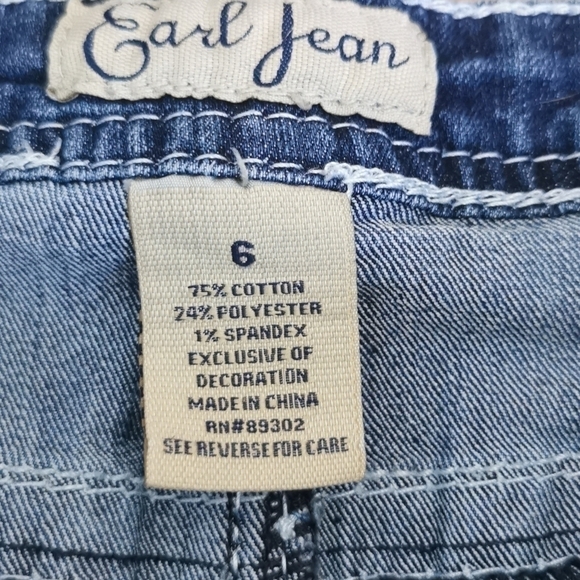 Earl Denim Shorts Rhinestones Faded 6 - Picture 5 of 8